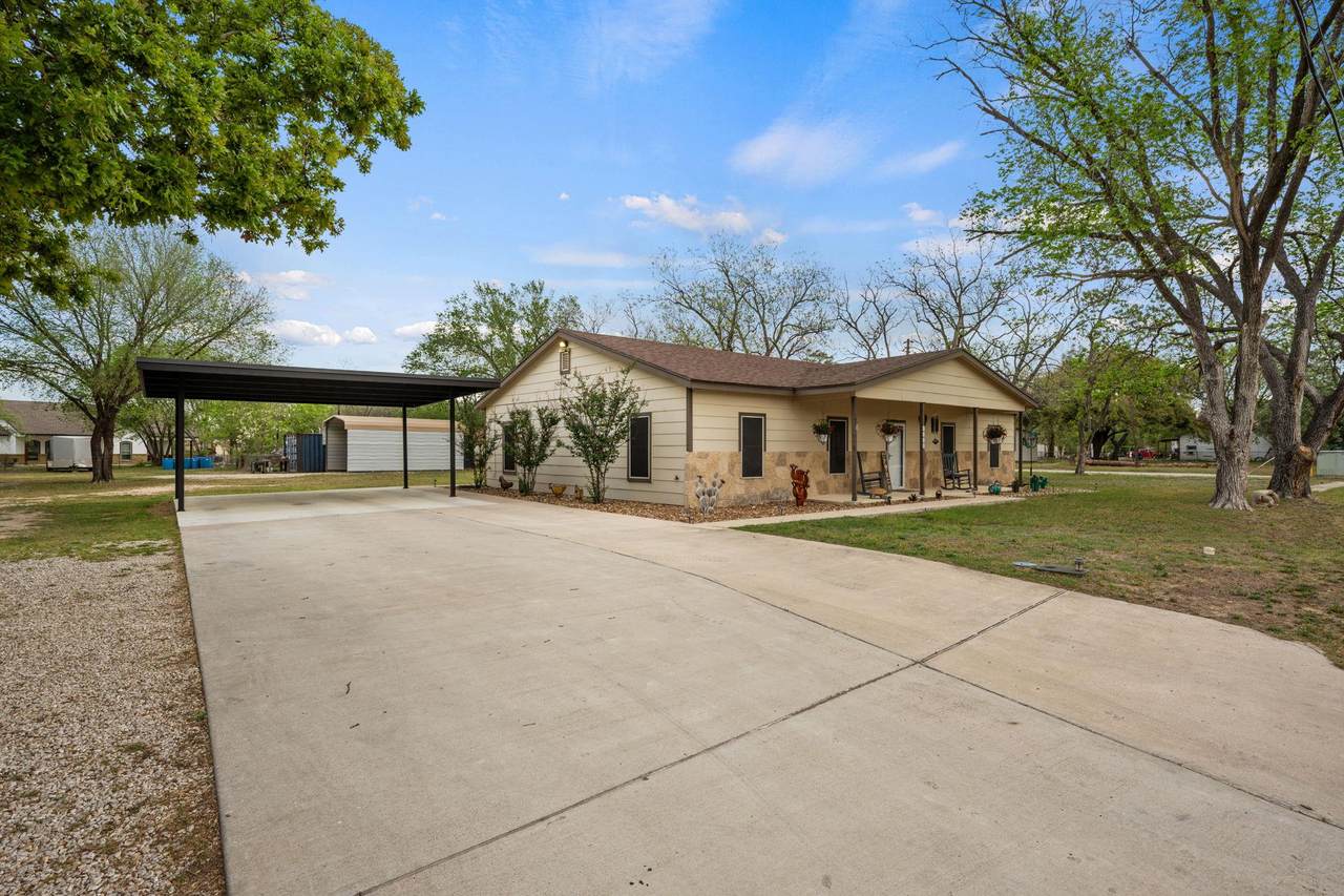 https://bt-photos.global.ssl.fastly.net/austin/1280_boomver_1_9509447-2.jpg