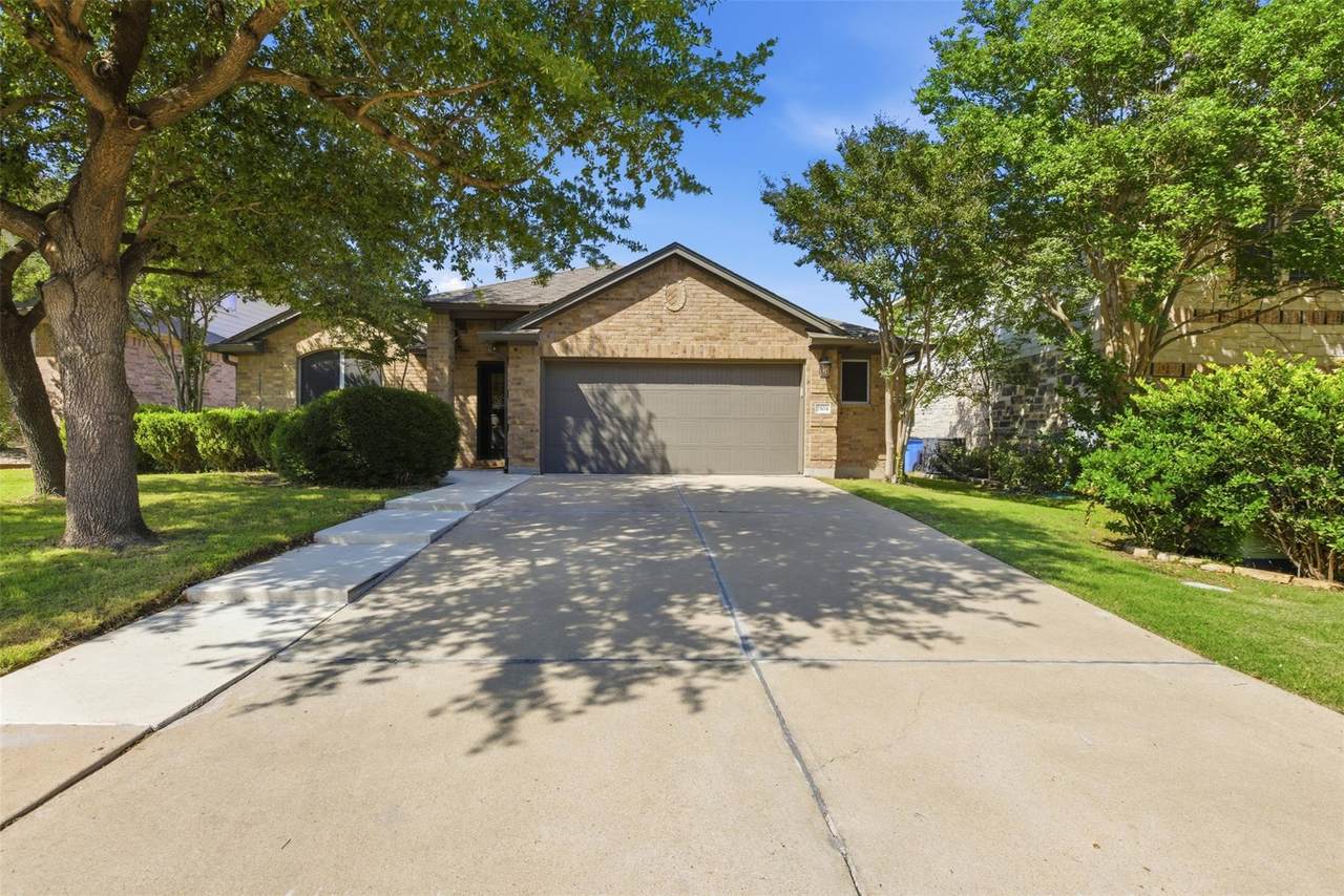 2504 Grand Mission Way - Photo 1