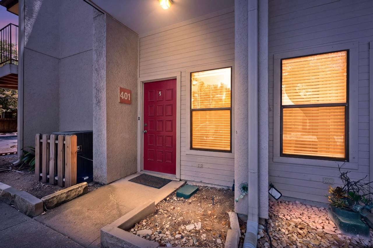 8418 Fathom Cir - Photo 1