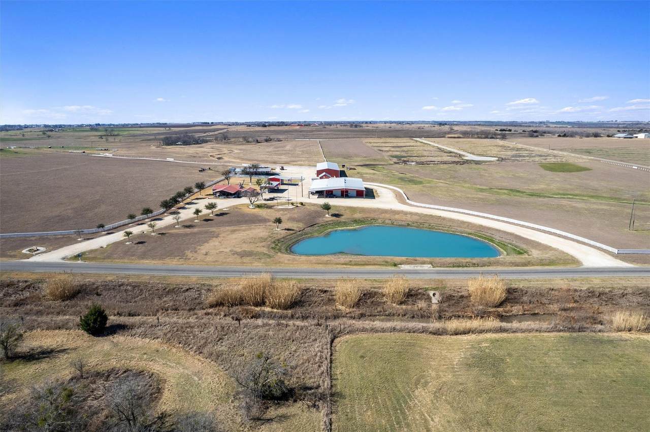 5300 County Road 424 - Photo 1