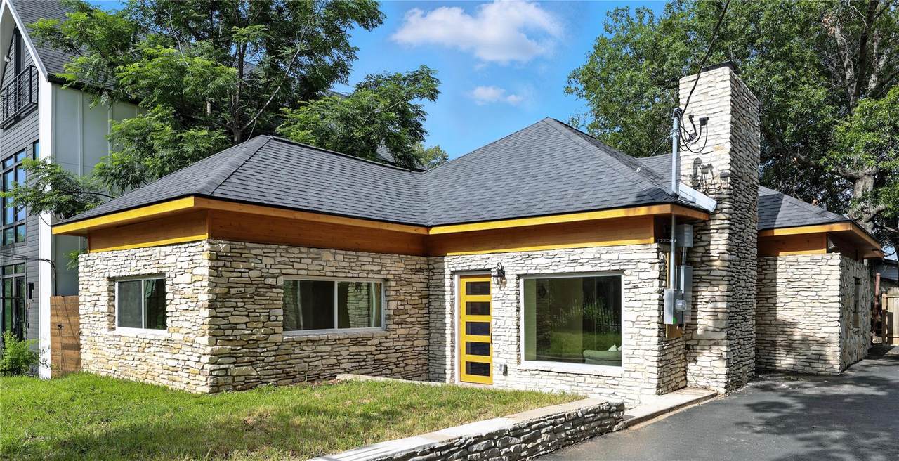 1204 Perez St - Photo 1