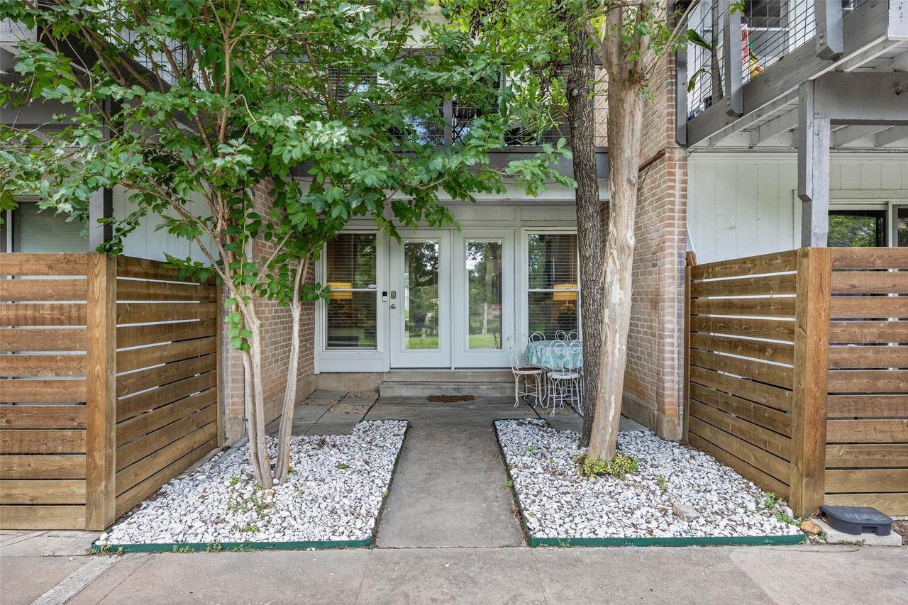 3809 Menchaca Rd - Photo 1