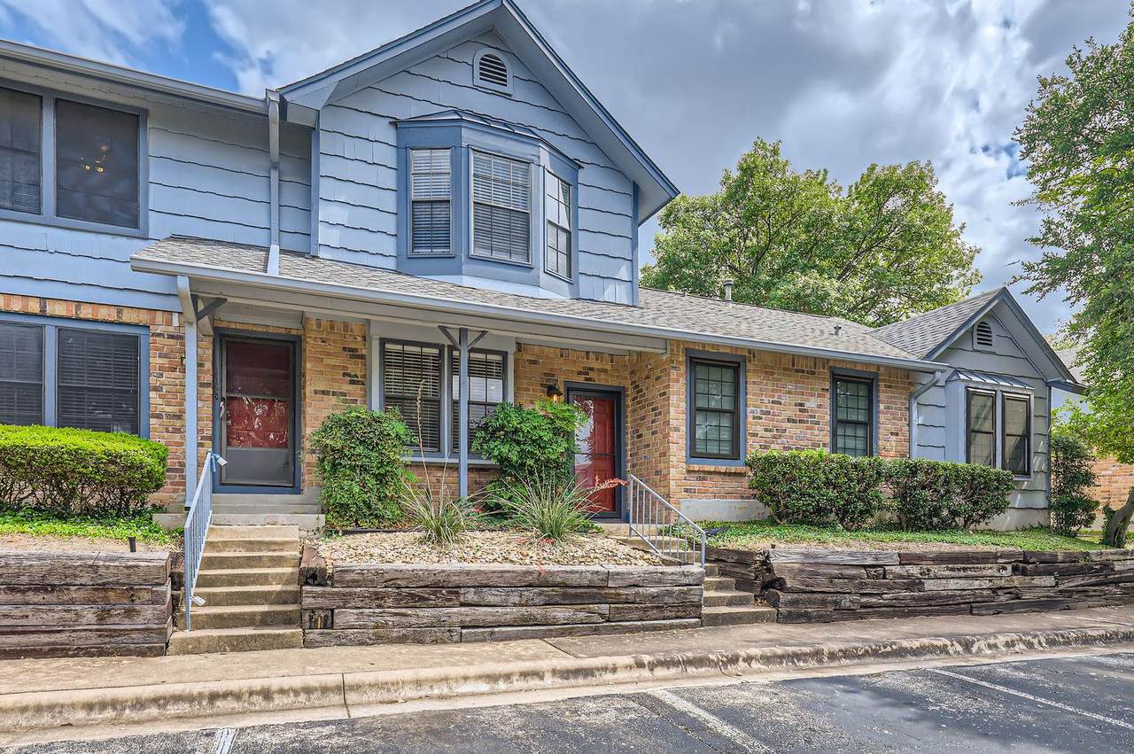 1411 Gracy Farms Ln - Photo 1