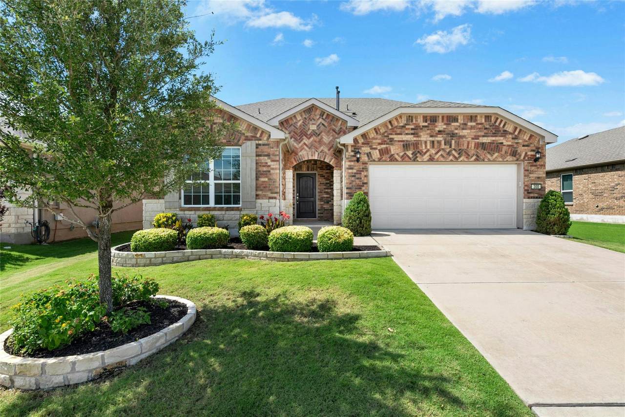 300 Hanging Star Ln - Photo 1