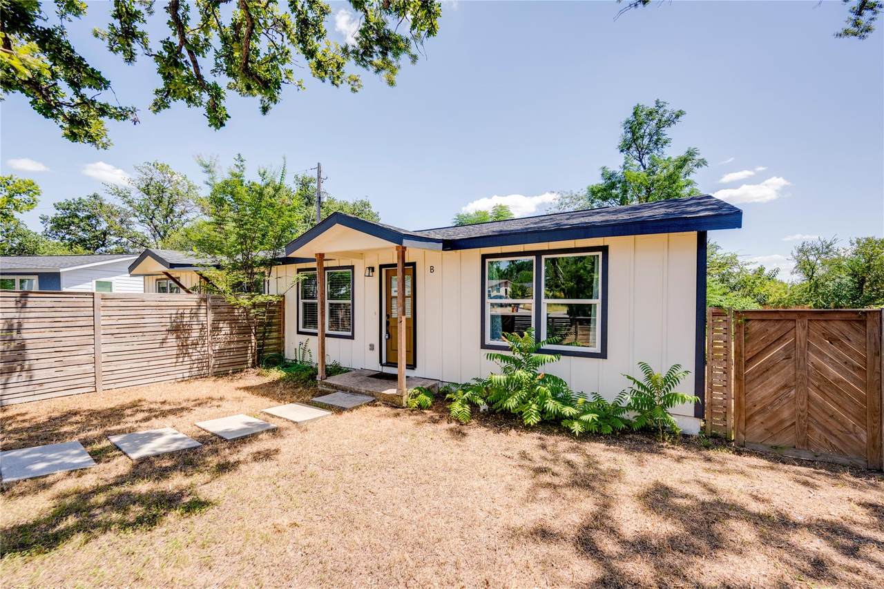 1400 Marcus Pl - Photo 1