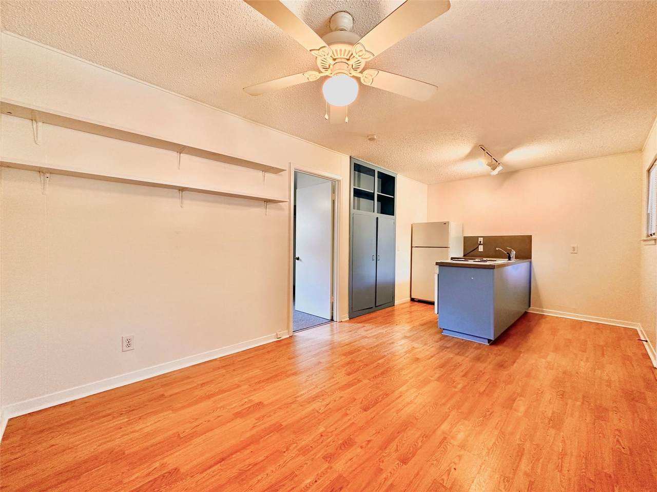 2721 Hemphill Park - Photo 1