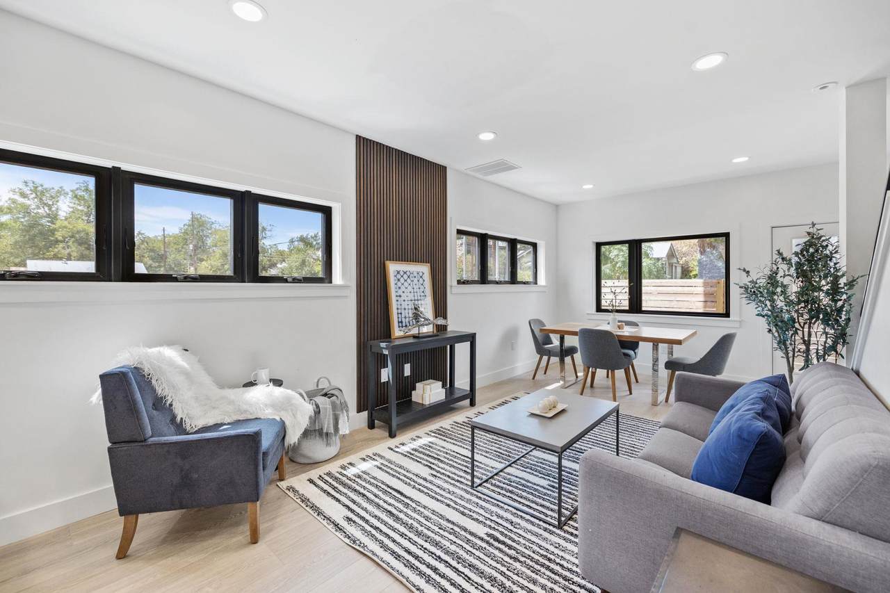 4718 Clarkson Ave - Photo 1