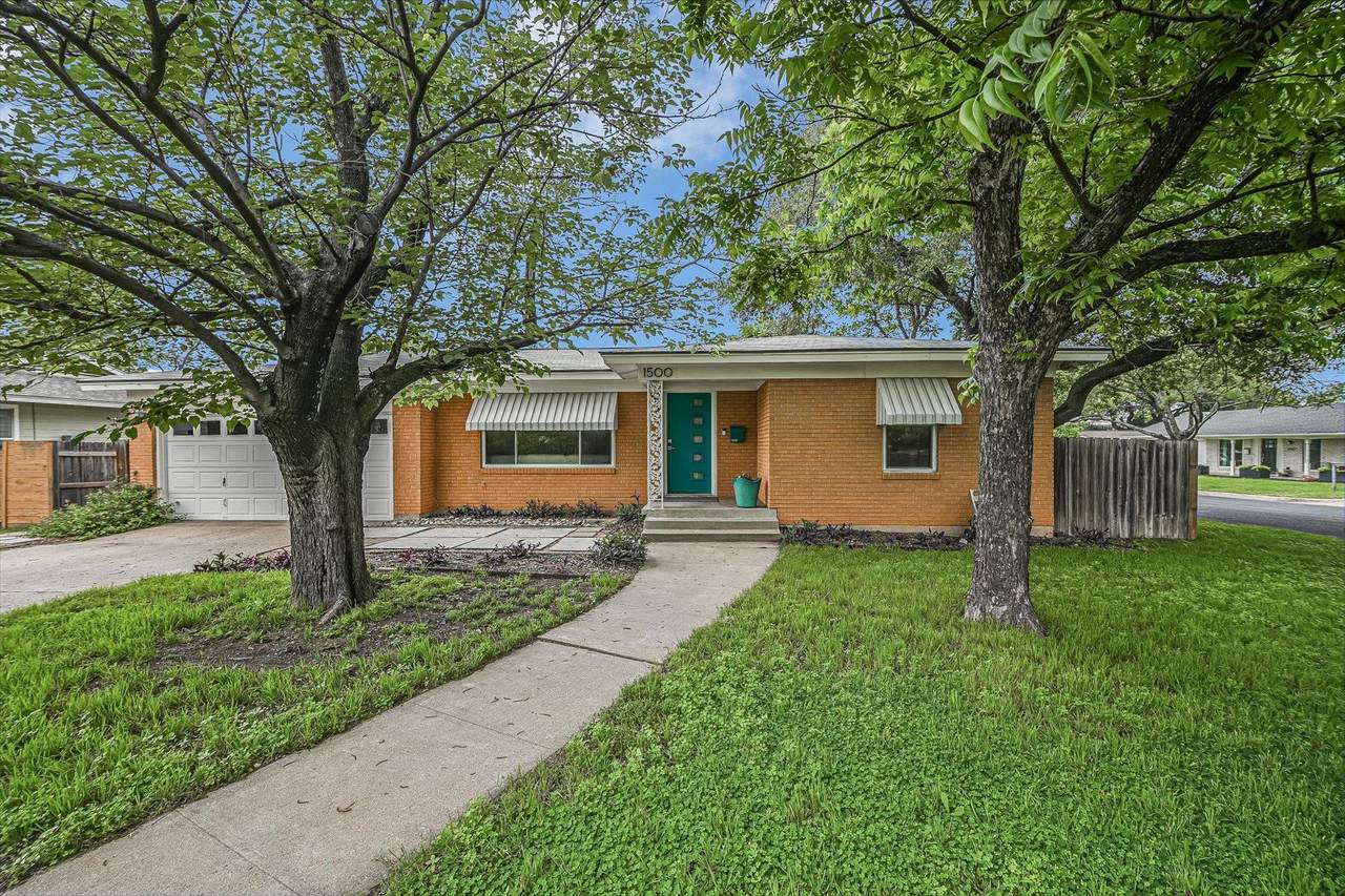 1500 Villanova Dr - Photo 1