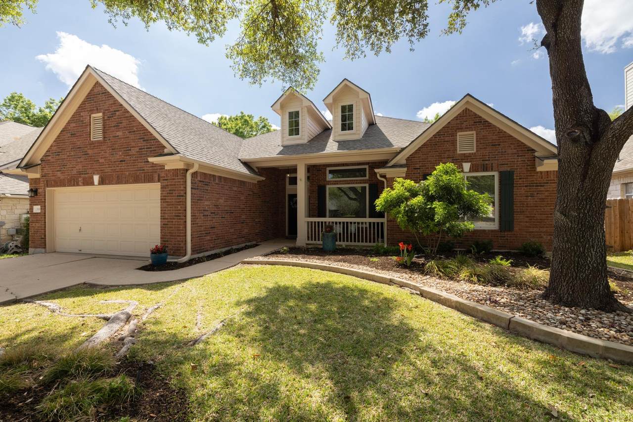 2611 Henley Dr - Photo 1