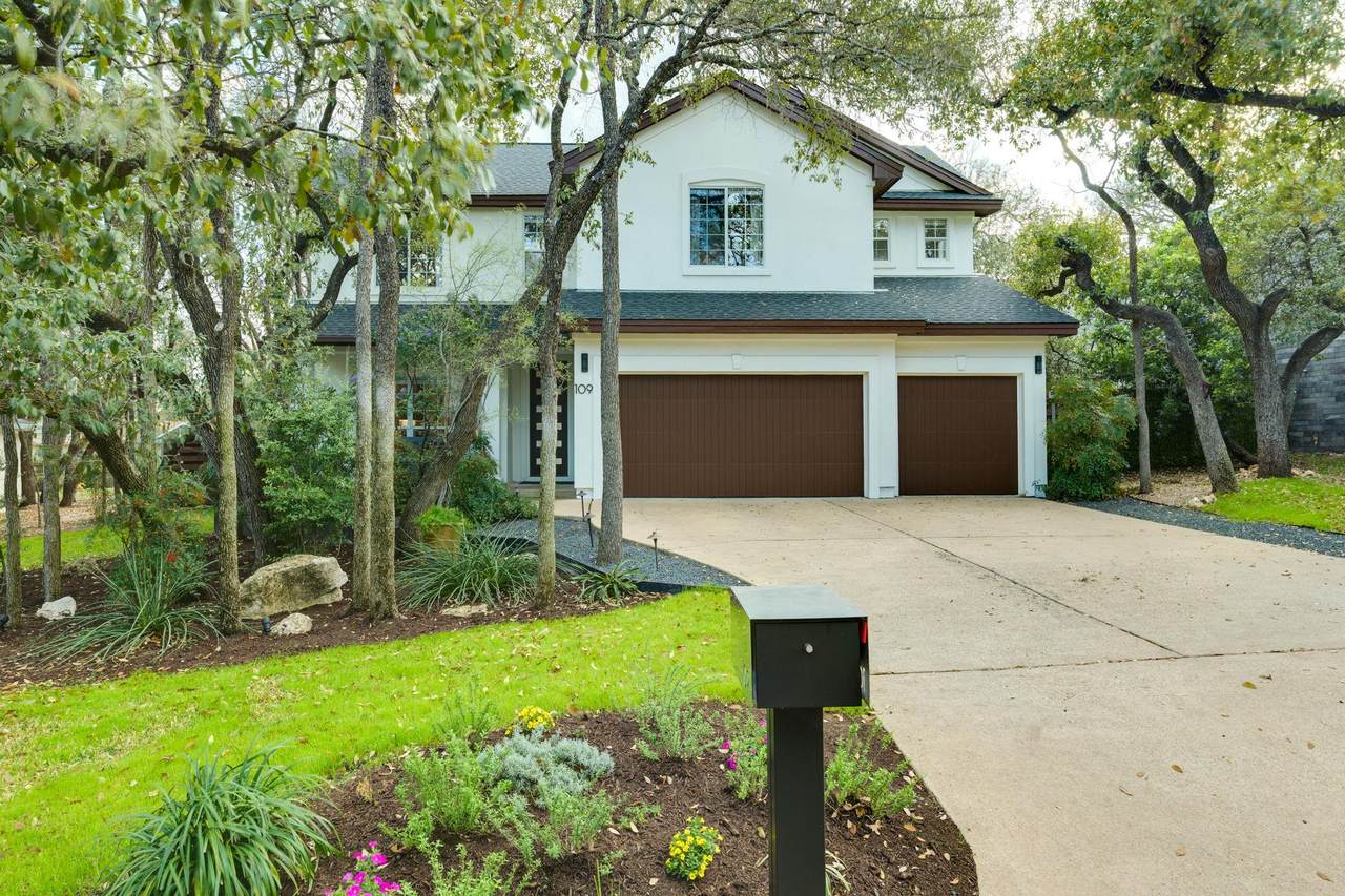109 Spring Dr - Photo 1