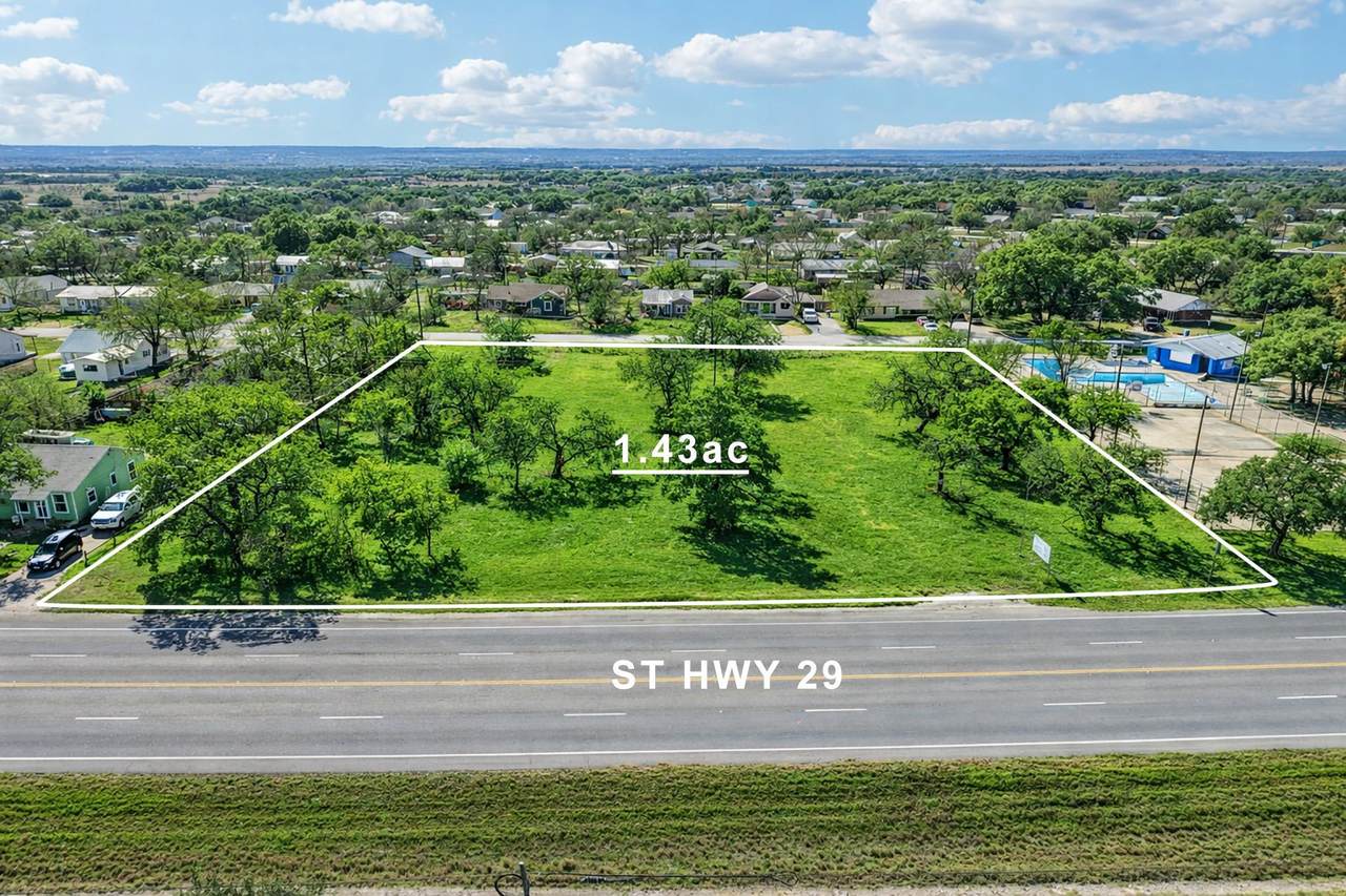 560 State Highway 29 - Photo 1