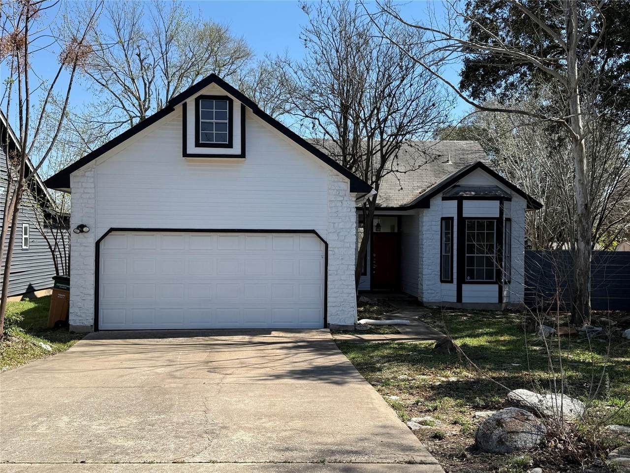 2102 Toulouse Dr - Photo 1