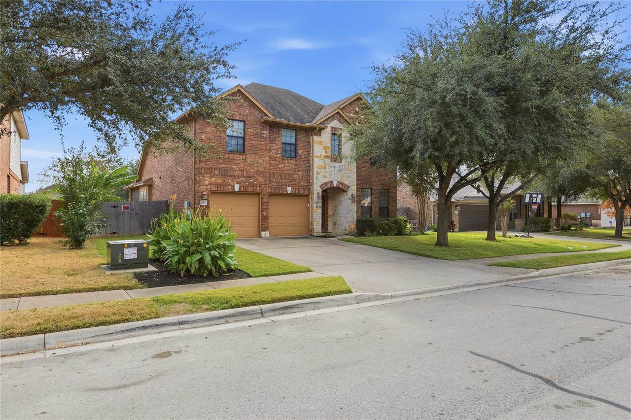 250 Tarbox Brown Dr - Photo 1