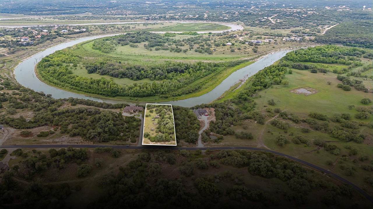 293 River Cliff Pl - Photo 1