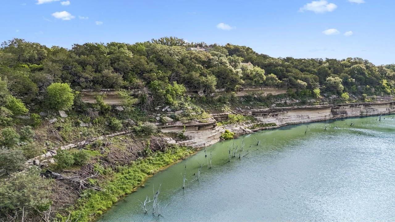 https://bt-photos.global.ssl.fastly.net/austin/1280_boomver_1_9769646-2.jpg