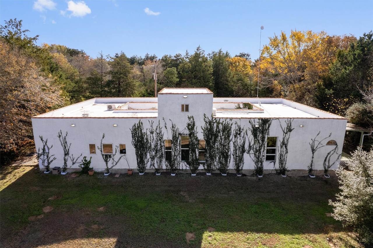 4992 Fm 1624 - Photo 1