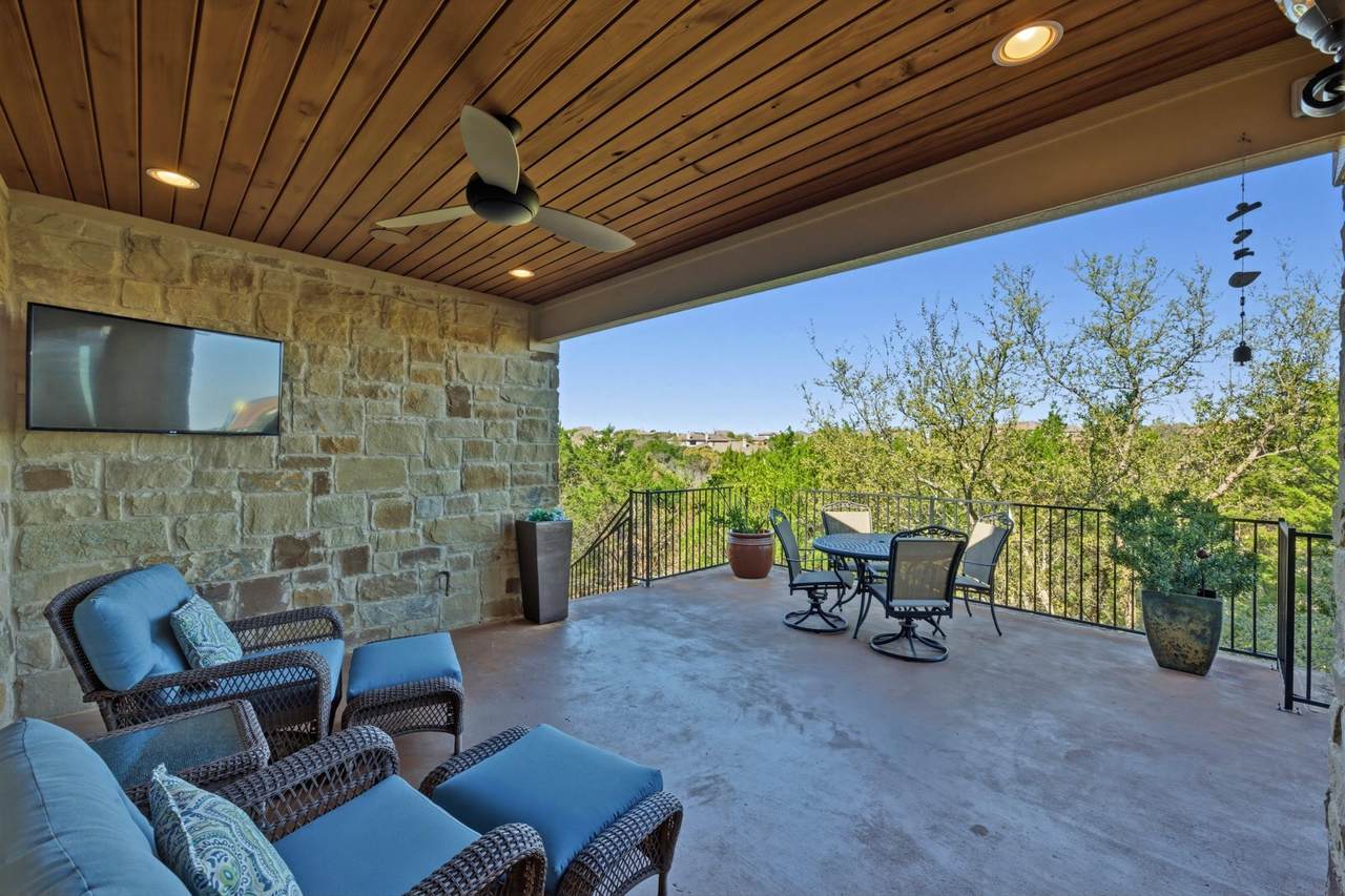 220 Tavish Trl - Photo 1