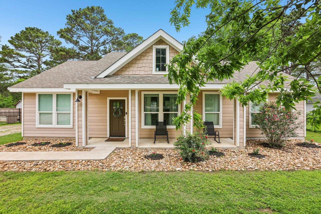 112 Twin Lakes Ln - Photo 1