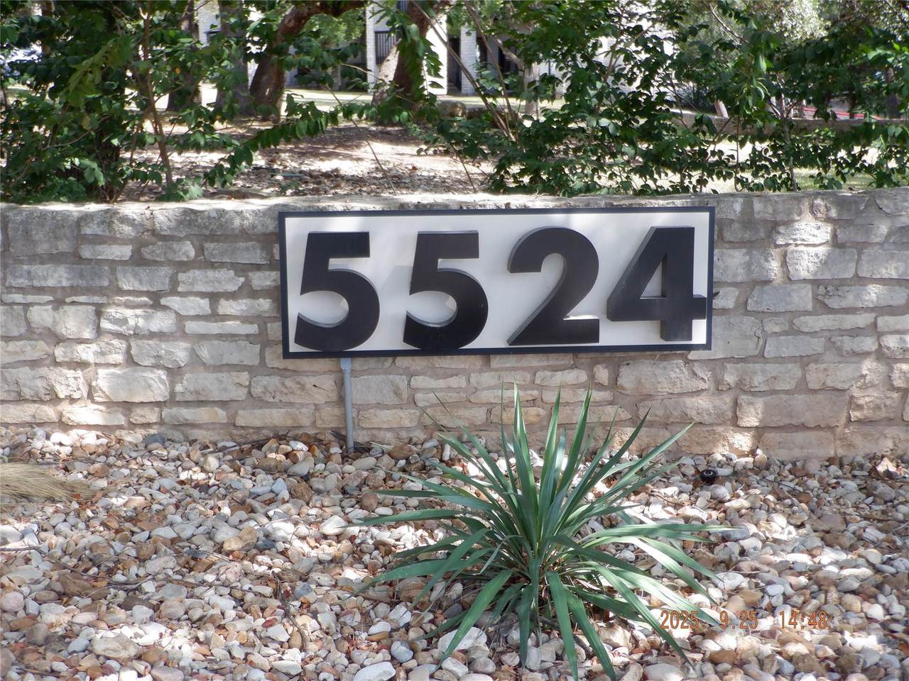 https://bt-photos.global.ssl.fastly.net/austin/1280_boomver_1_9862818-2.jpg