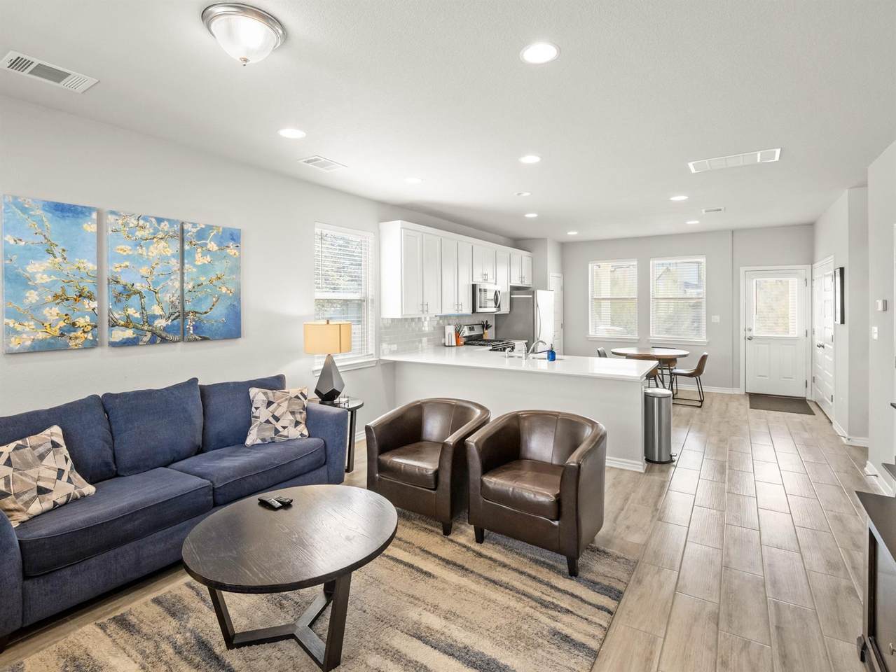 1901 Artesian Springs Xing - Photo 1