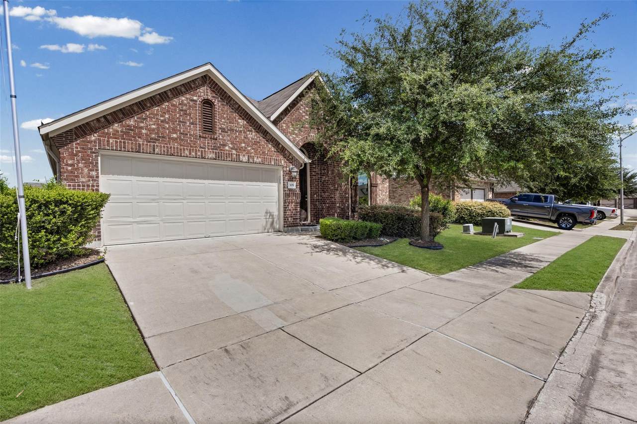 309 Willow City Vly - Photo 1