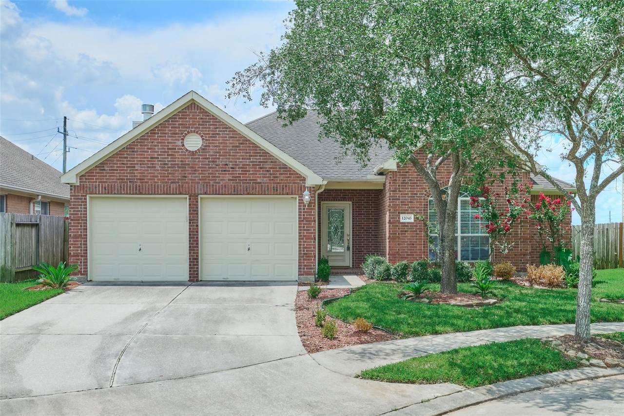 12043 Pocatello Dr - Photo 1