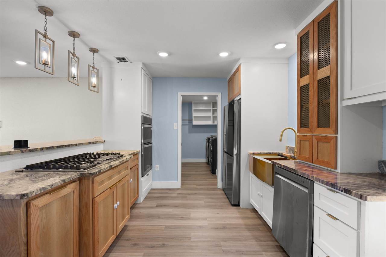 5206 Emerald Forest Dr - Photo 1