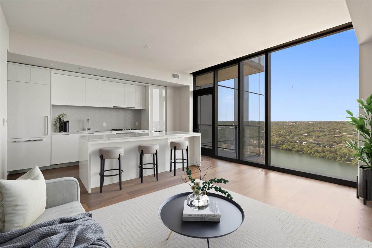 44 East Ave - Photo 1