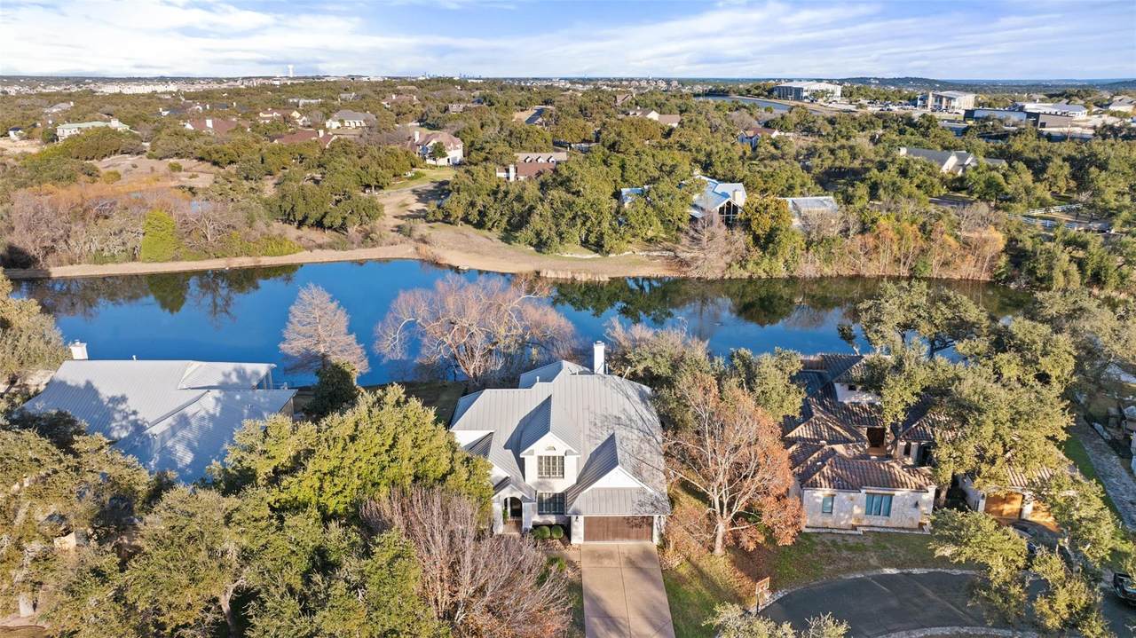 270 Mallet Ct - Photo 1