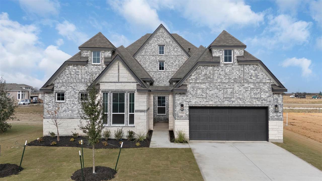 1620 Willow Bean Dr - Photo 1