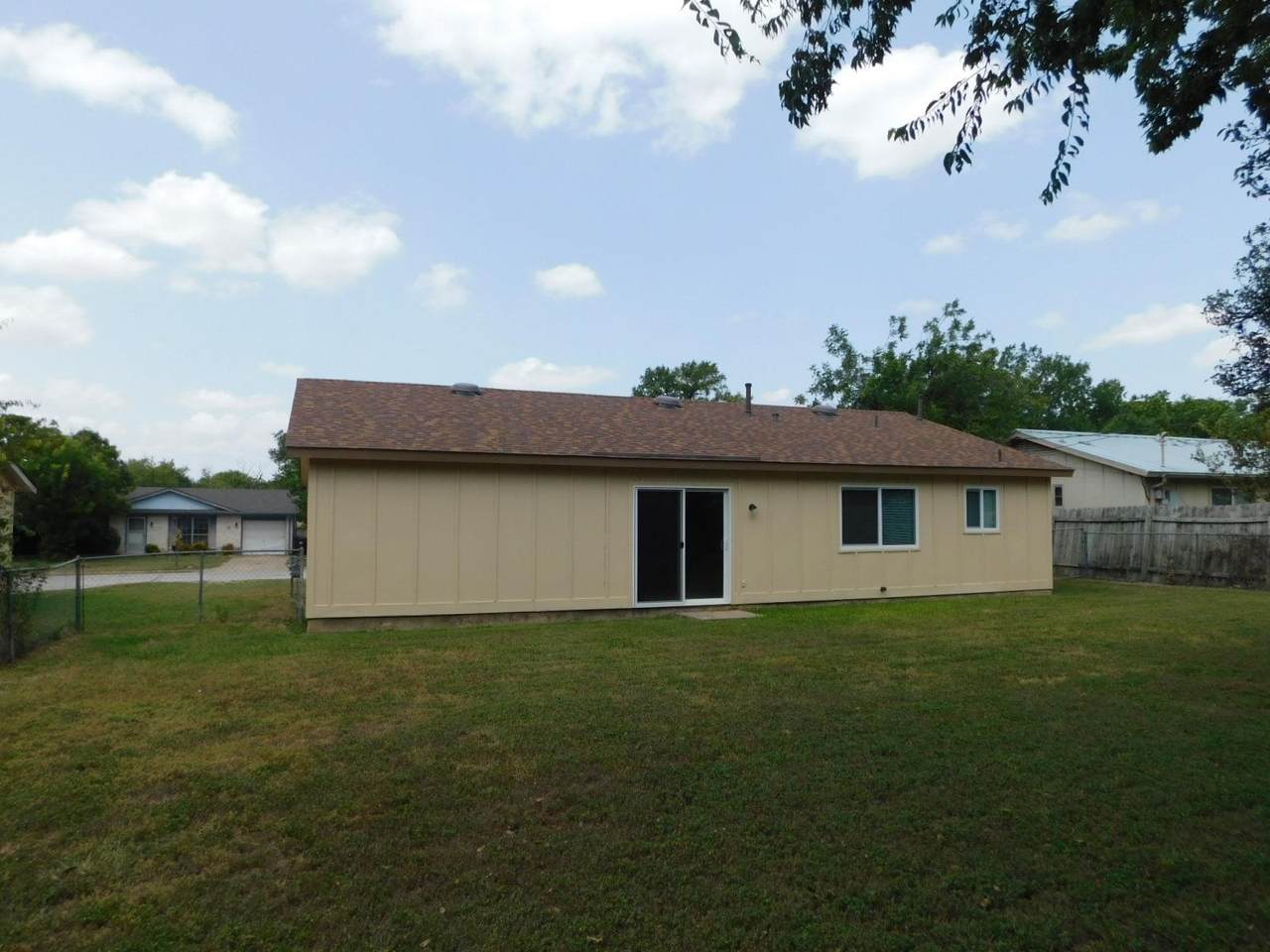 https://bt-photos.global.ssl.fastly.net/austin/1280_boomver_1_9991608-2.jpg