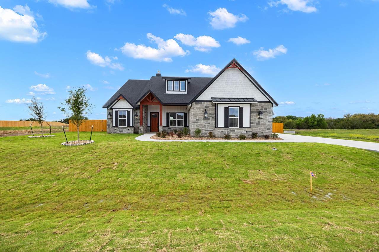 11151 Golden Eagle Ave - Photo 1