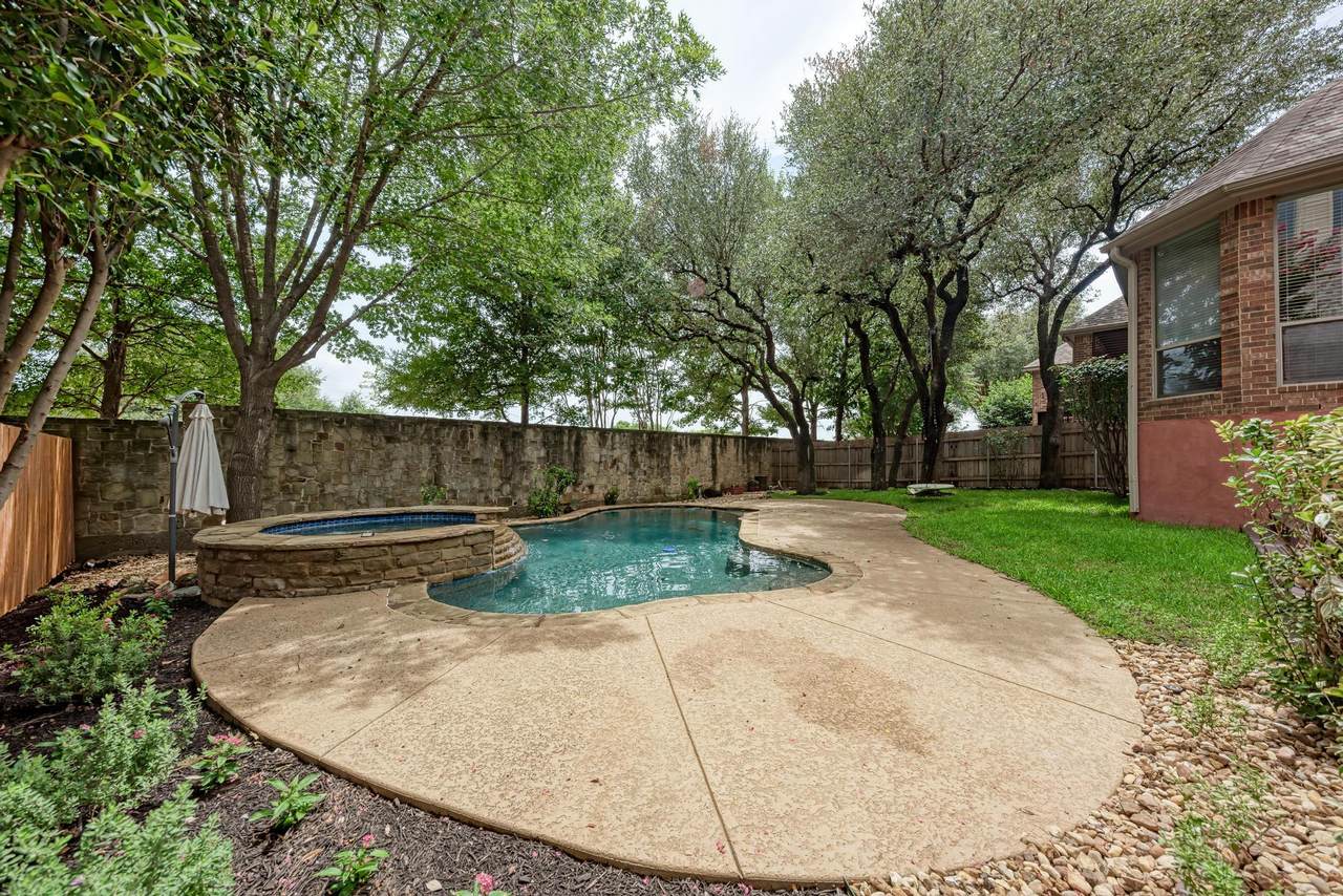 https://bt-photos.global.ssl.fastly.net/austin/1280_boomver_2_1018116-2.jpg