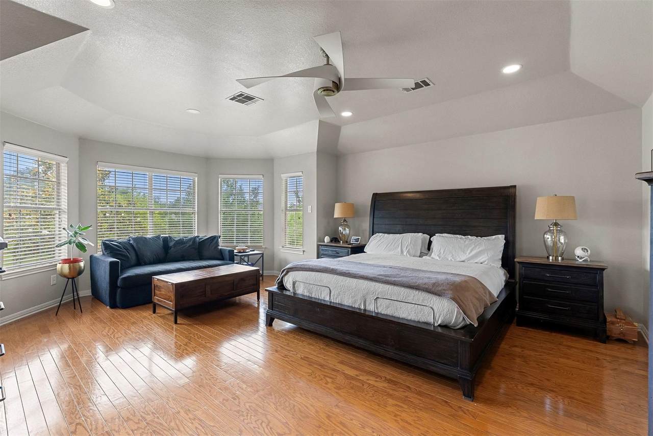 https://bt-photos.global.ssl.fastly.net/austin/1280_boomver_2_1105372-2.jpg