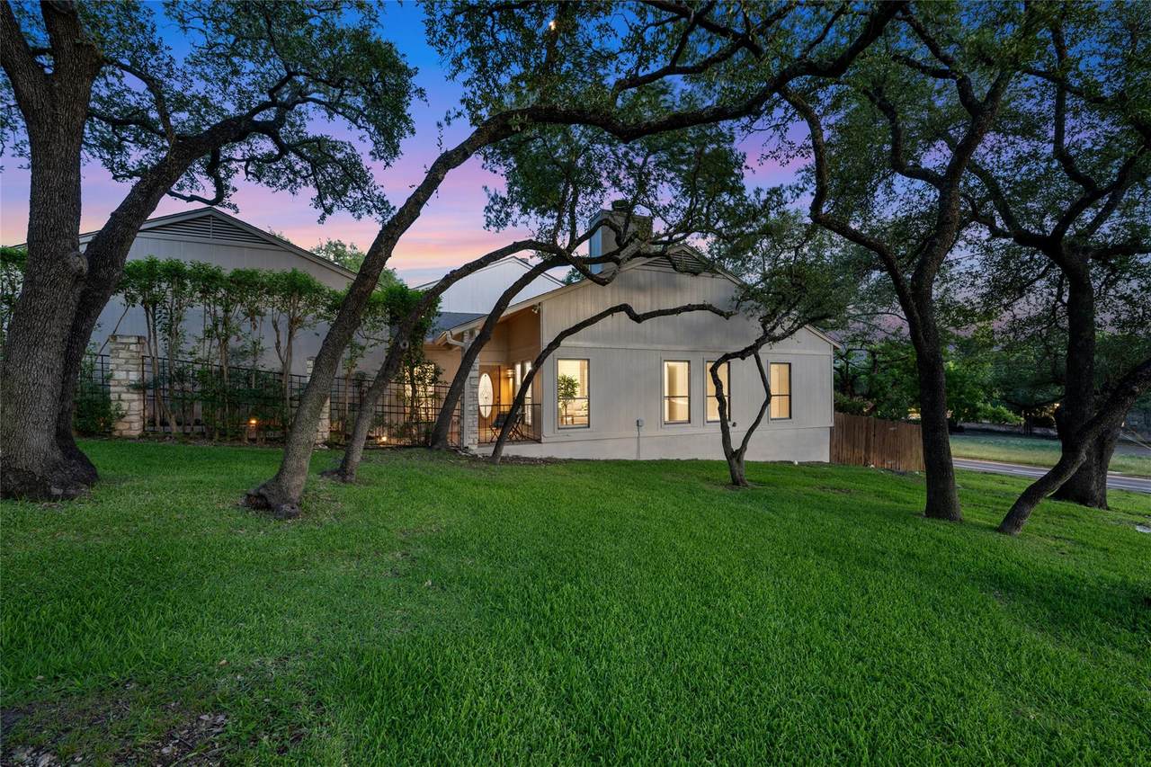 https://bt-photos.global.ssl.fastly.net/austin/1280_boomver_2_1169474-2.jpg