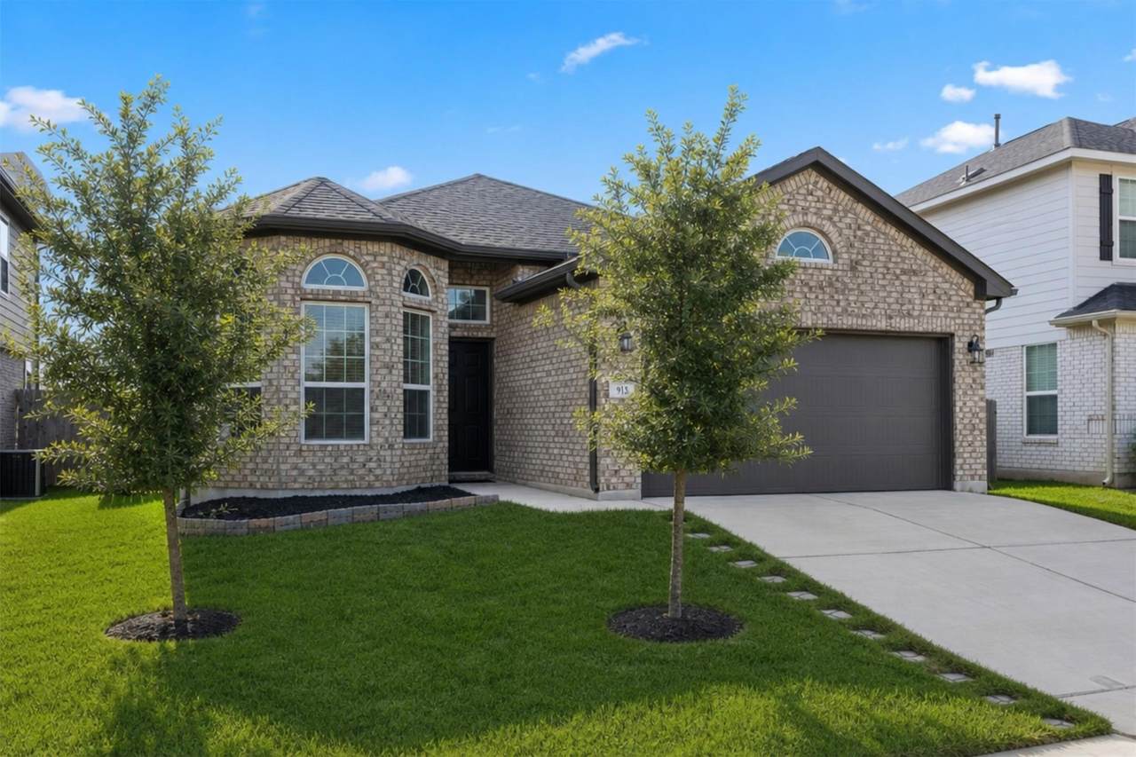 913 Blue Oak Blvd - Photo 1