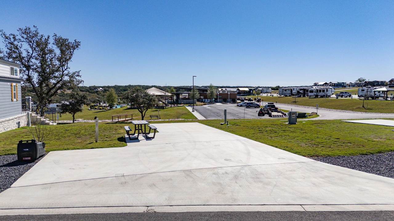 5386 Ranch Road 1376 - Photo 1
