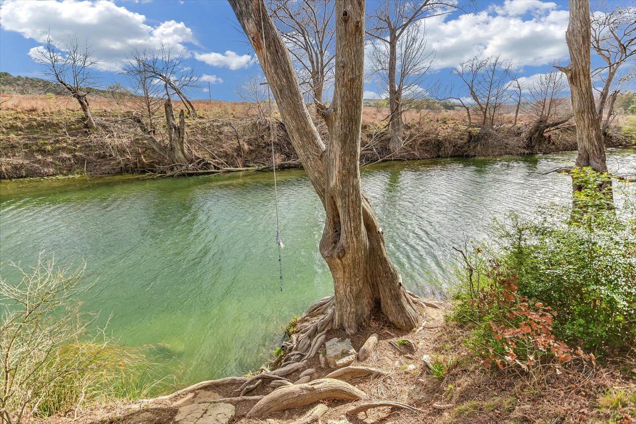 https://bt-photos.global.ssl.fastly.net/austin/1280_boomver_2_1349471-2.jpg