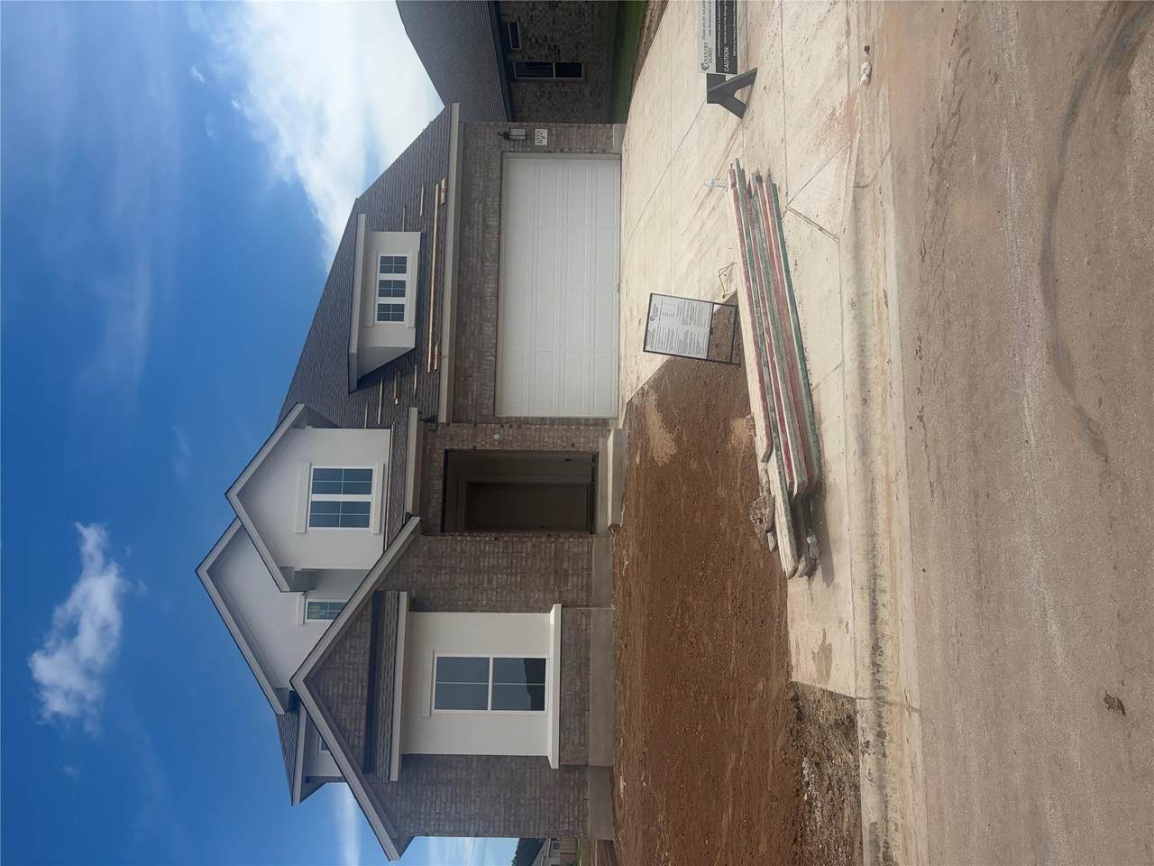 1020 Rollingwood Trl - Photo 1