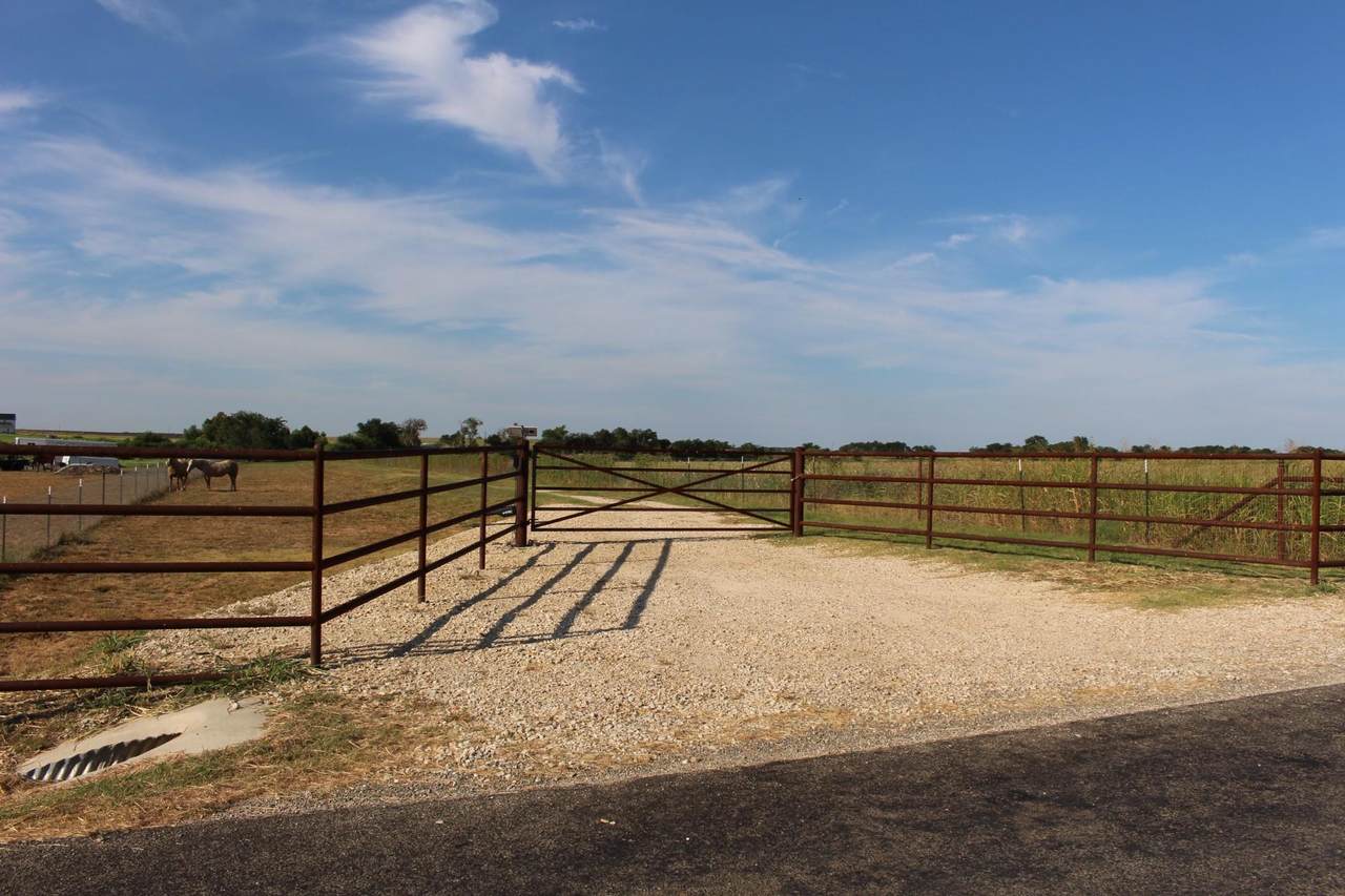 https://bt-photos.global.ssl.fastly.net/austin/1280_boomver_2_1691591-2.jpg