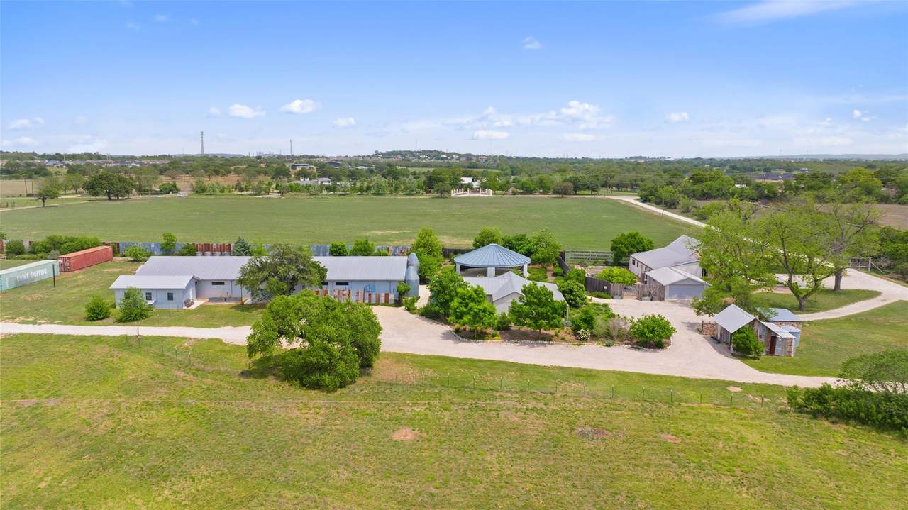 208 Danos Dr - Photo 1