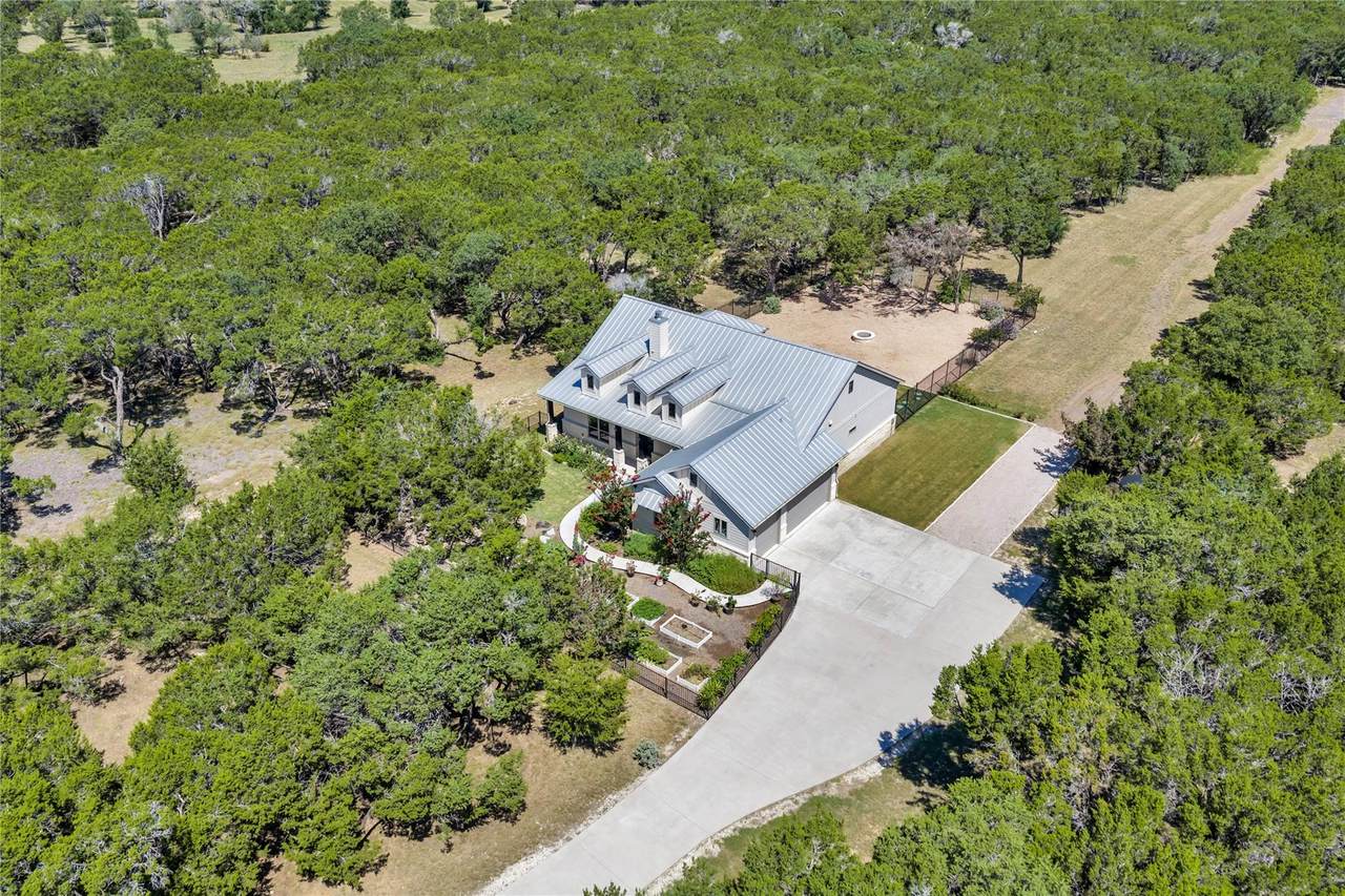 2140 Carpenter Loop - Photo 1