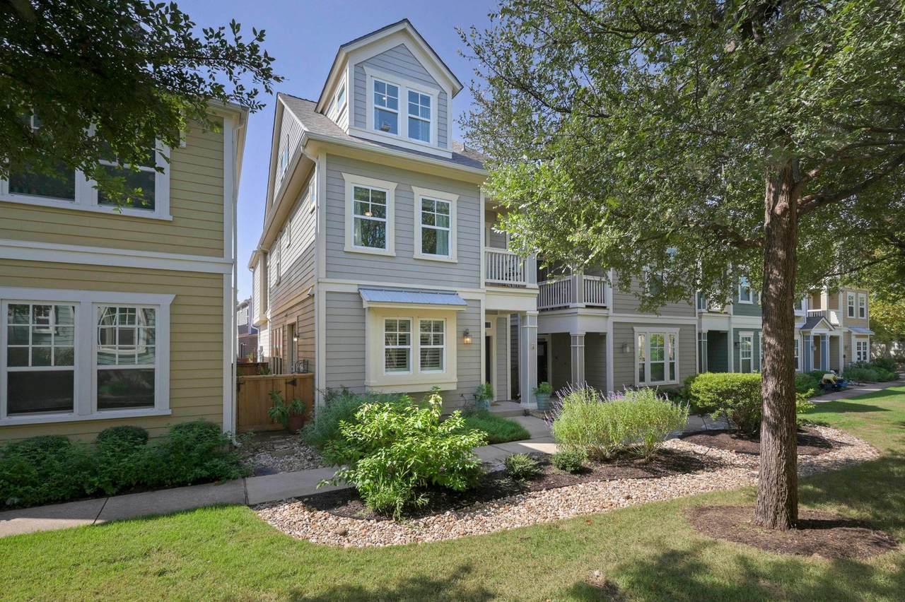 3900 Threadgill St - Photo 1