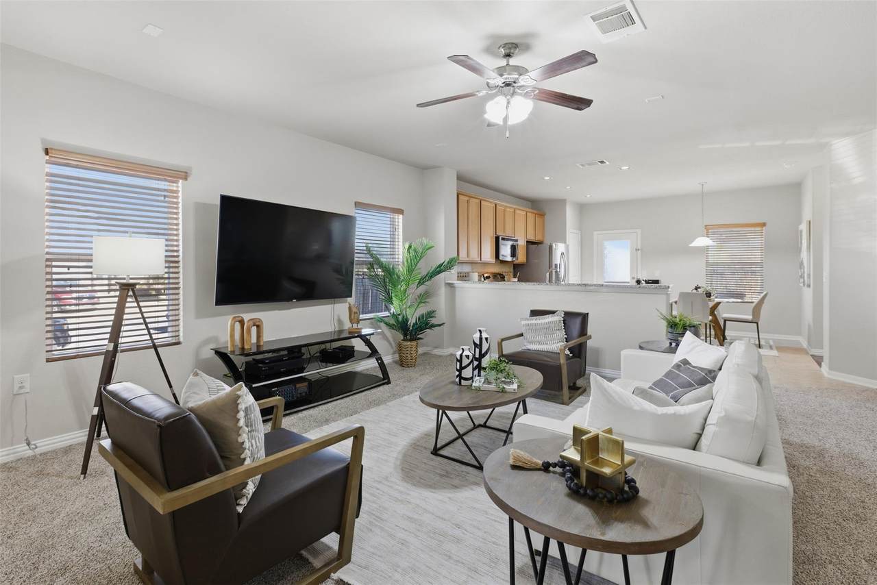 13529 Henneman Dr - Photo 1