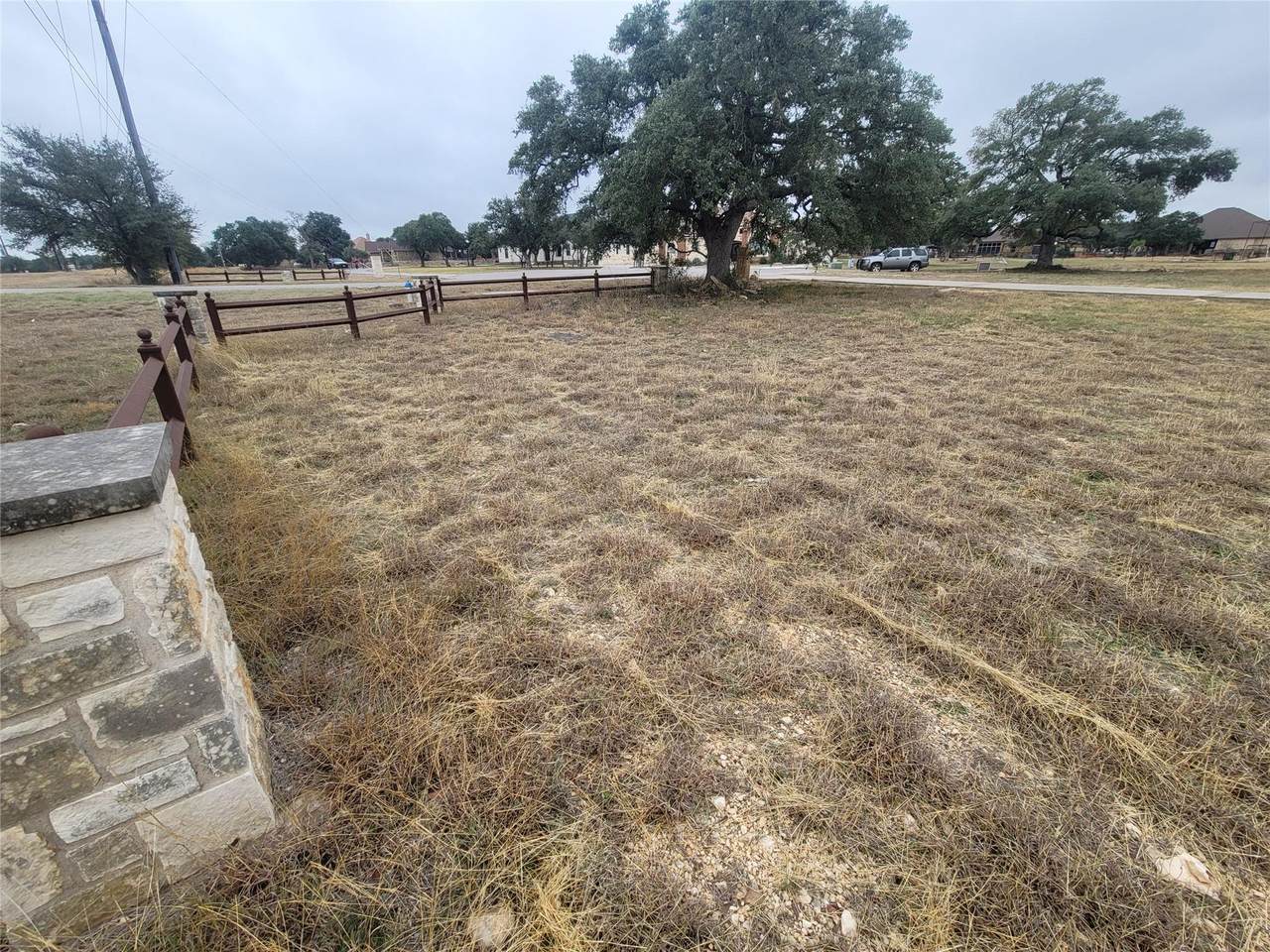 104 Gabgrove Ct - Photo 1
