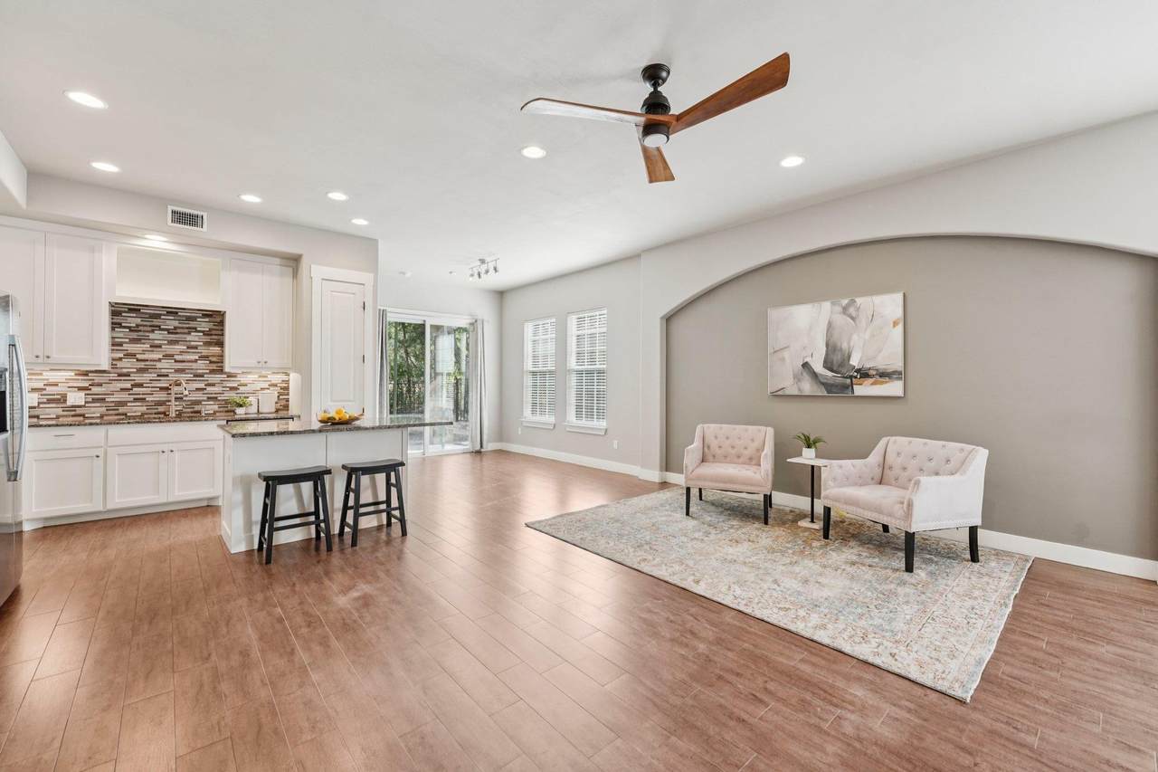 4301 Mansfield Dam Rd - Photo 1