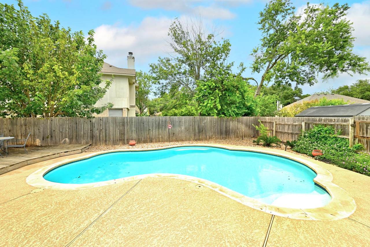 15525 Ozone Pl - Photo 1