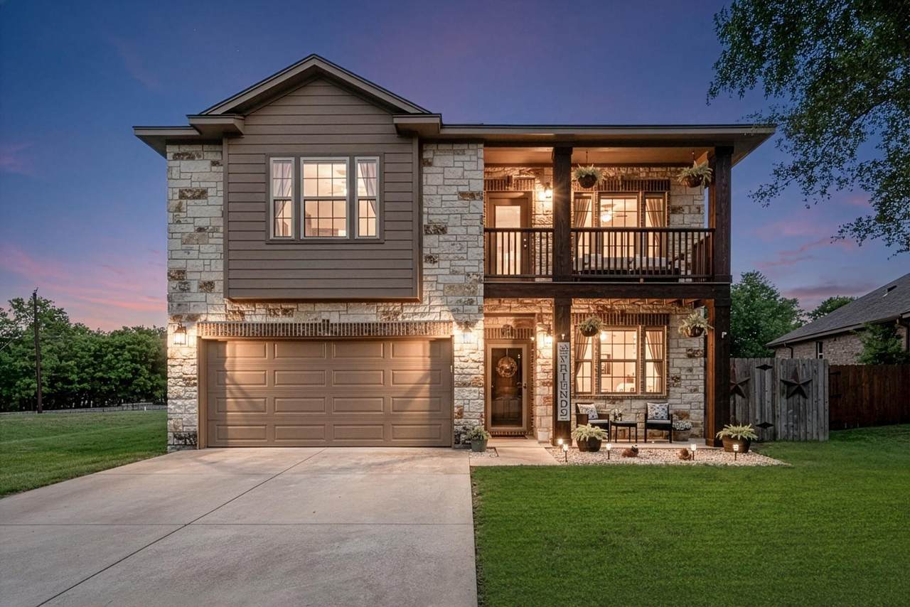 714 Algerita Dr - Photo 1