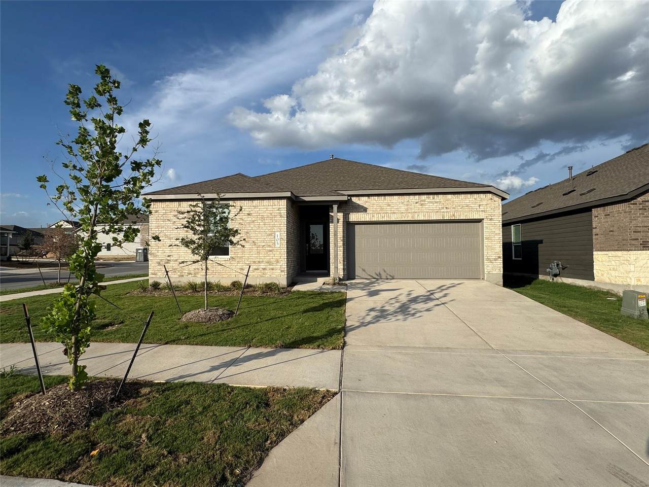 105 El Mirage Rd - Photo 1