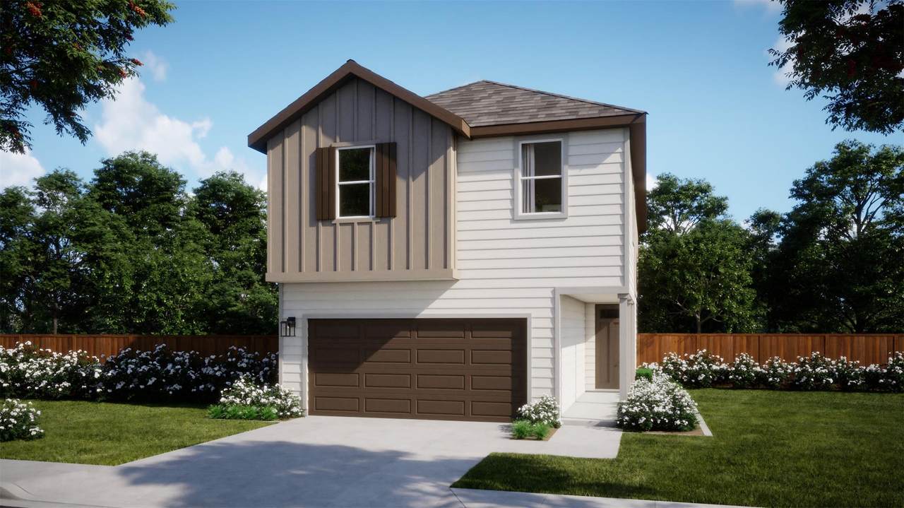 125 Maverick Ave - Photo 1